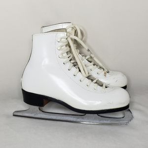 Girls Riedell Skating Shoes